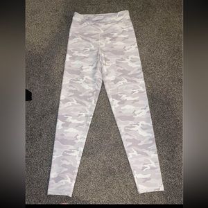 Unworn small leggings